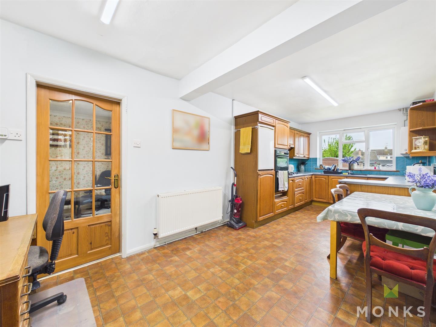 12 Powis Avenue, Oswestry, SY11 2JS For Sale